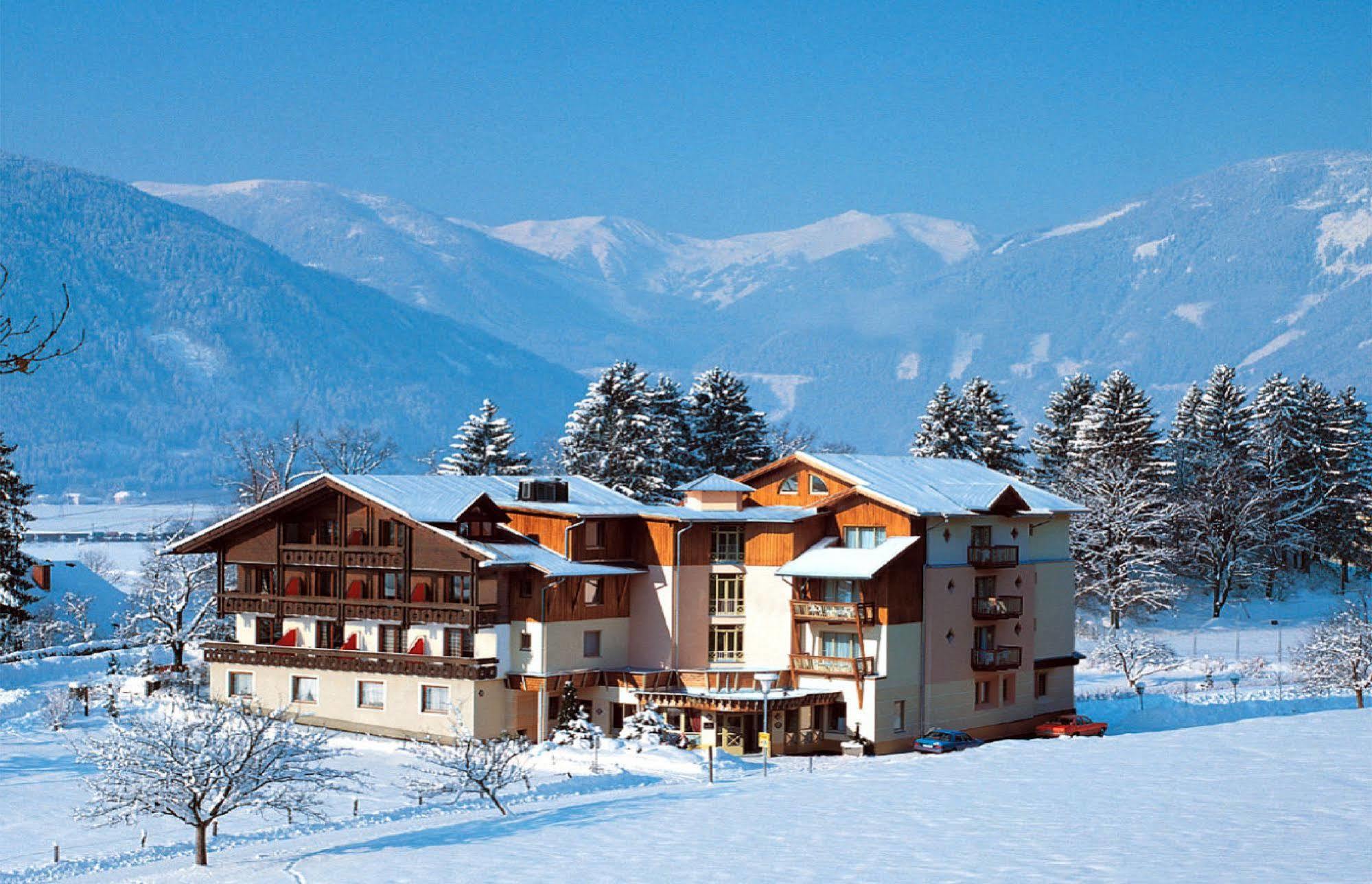 Hotel Laurenzhof Lendorf Eksteriør billede